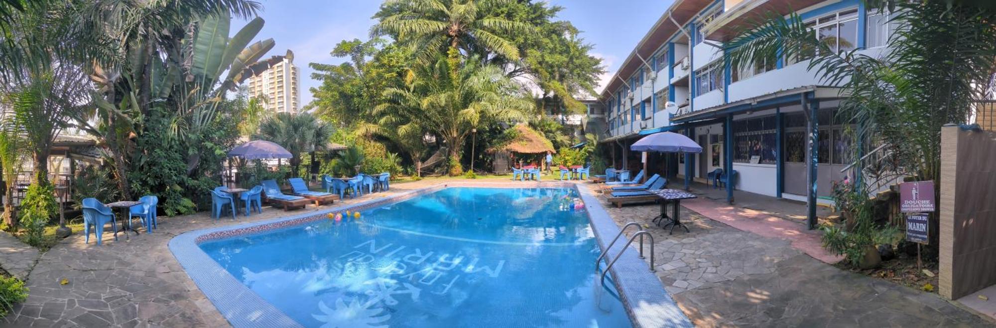 Foyer Du Marin Hotell Douala Exteriör bild