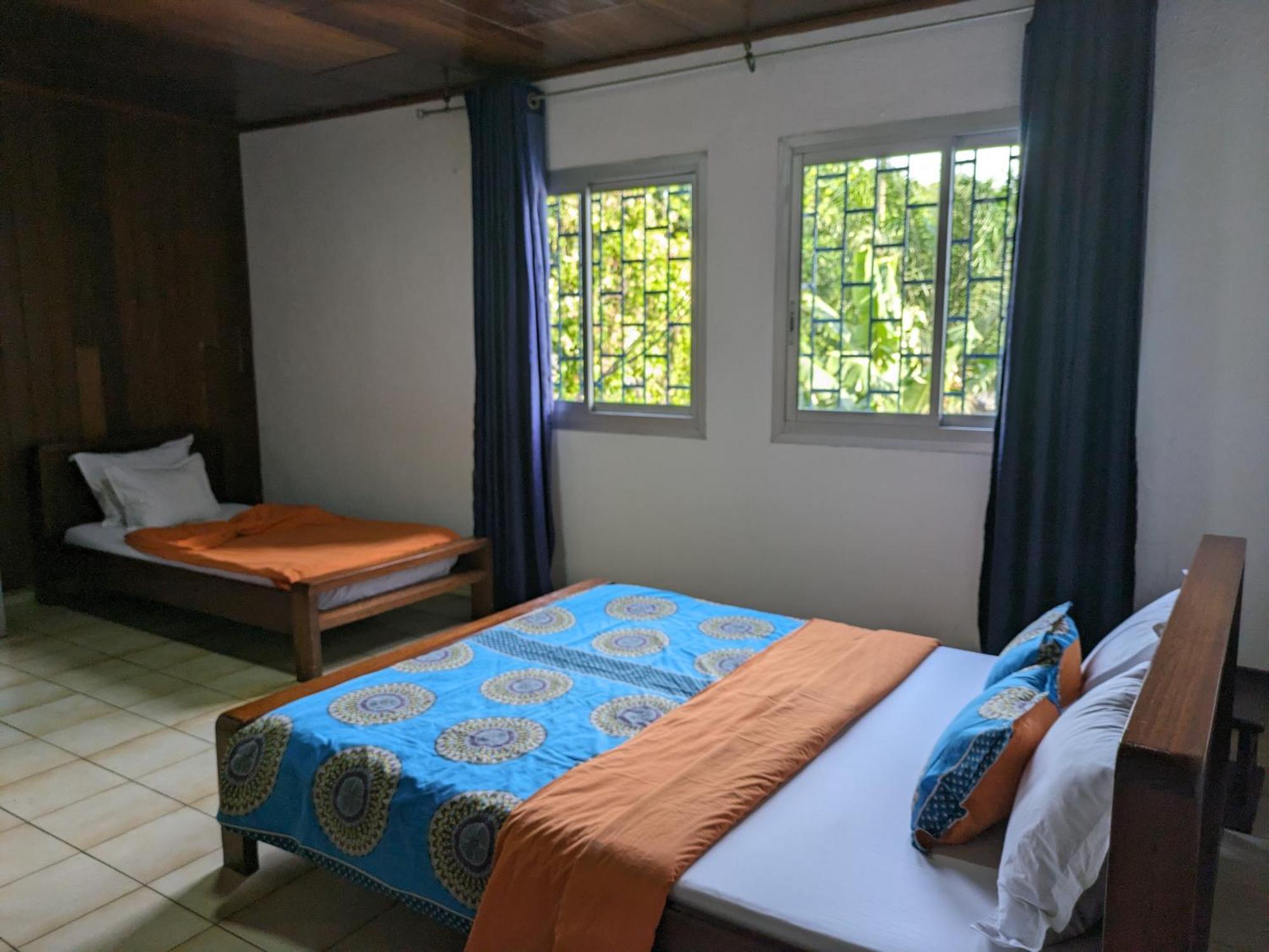 Foyer Du Marin - Deutsche Seemannsmission Douala Exteriör bild